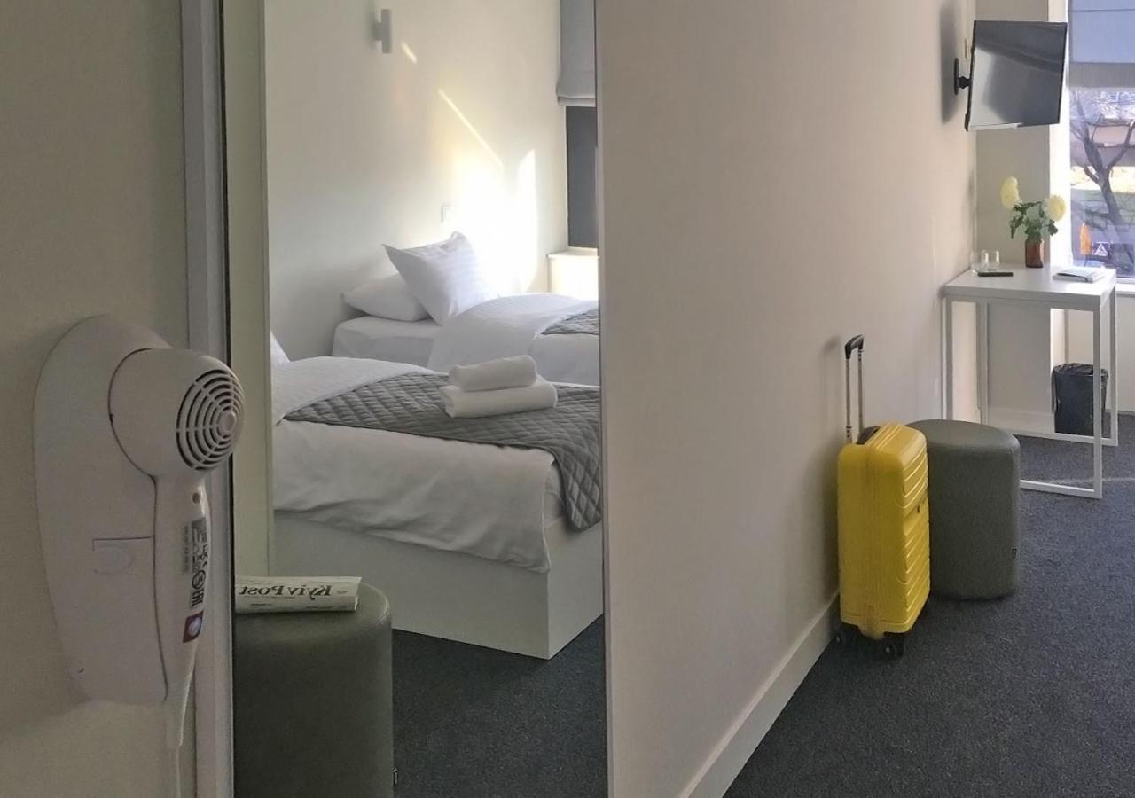 Kyivpasservis Hotel Eksteriør billede