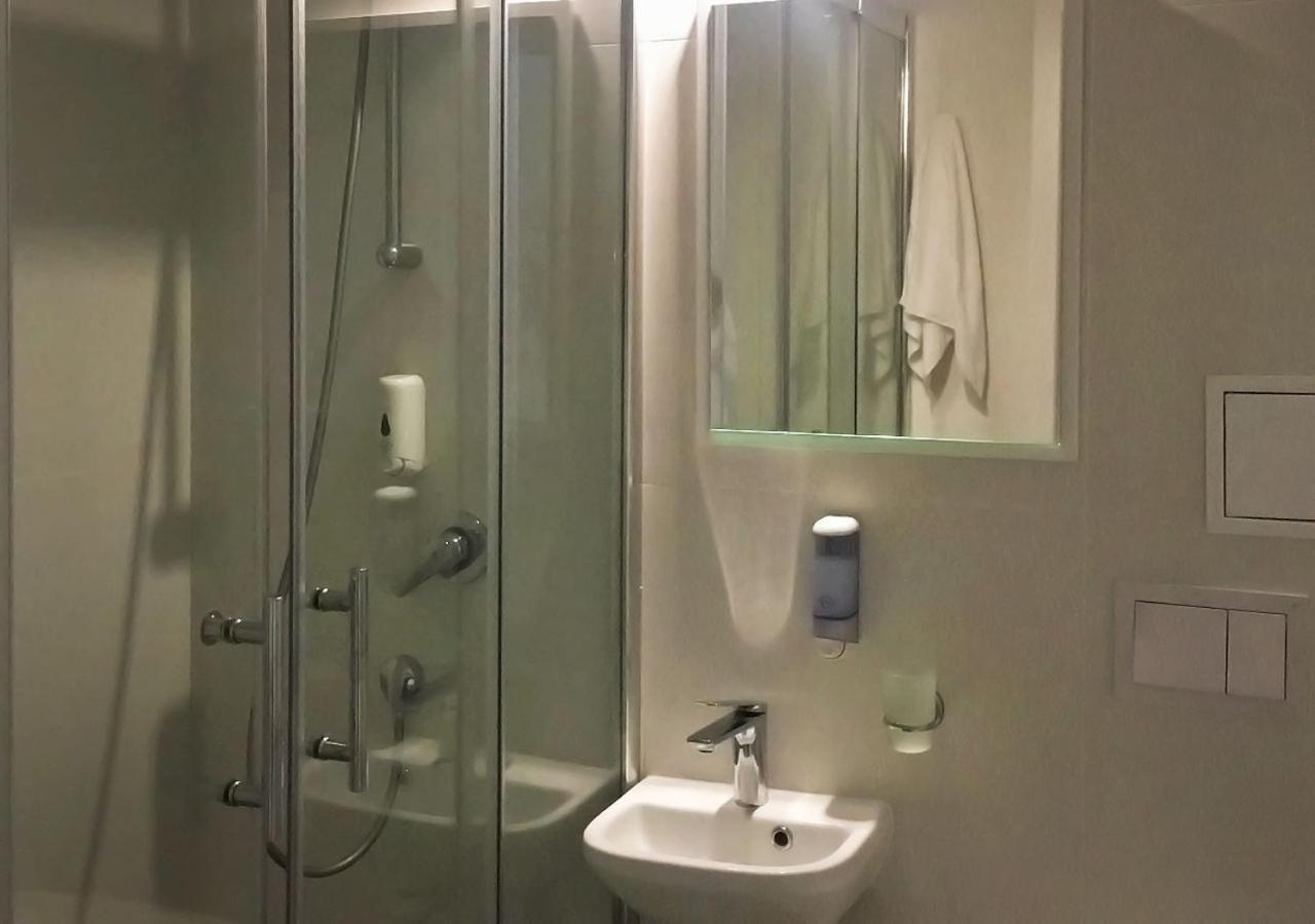 Kyivpasservis Hotel Eksteriør billede